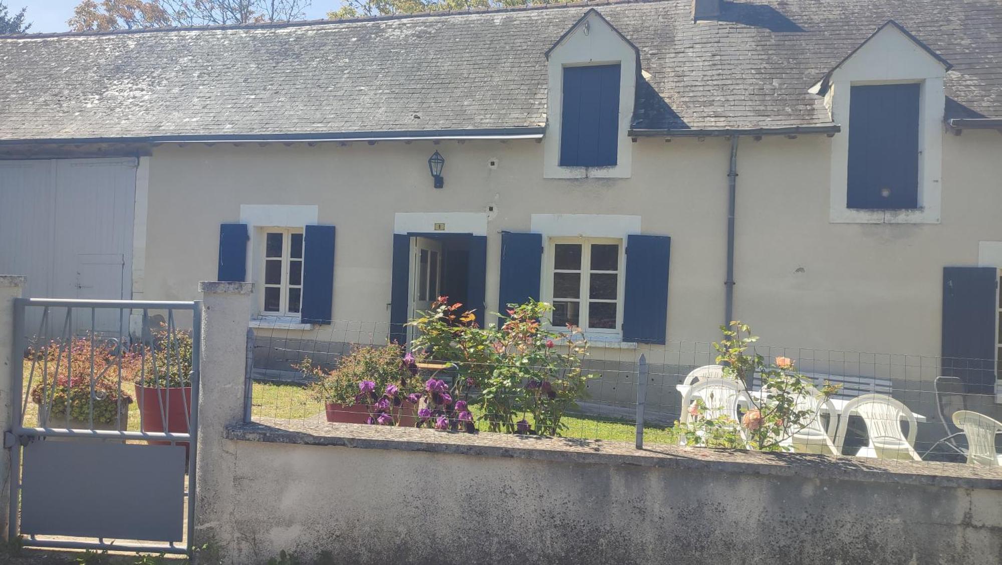 Maison Plain Pied, 2 Chambres, Longere Typique , Fraiche, Dans Bourg Avec Tous Commerces Luçay-le-Mâle Exterior foto